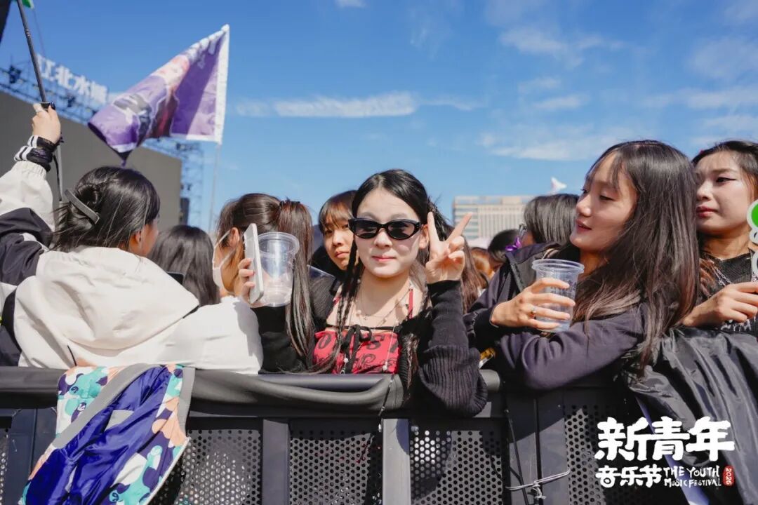 photoplus