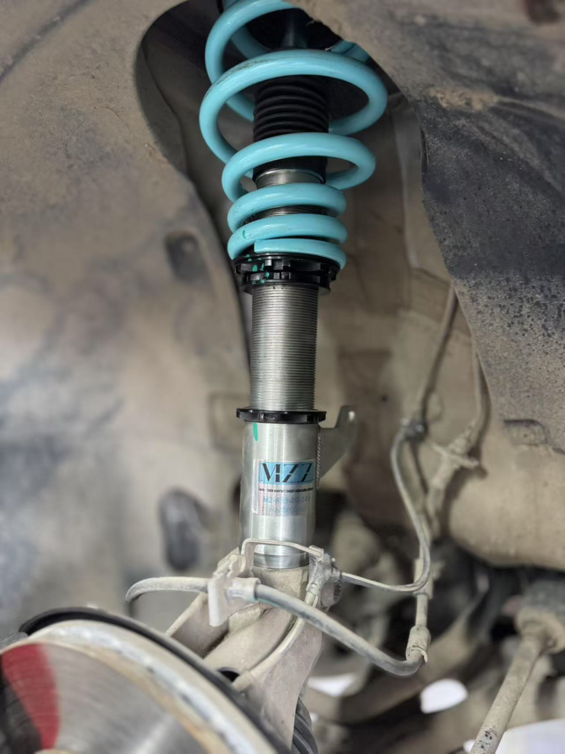 MZZ绞牙避震产品细节