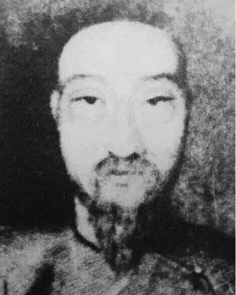 中国最早的人像照片两广总督耆英