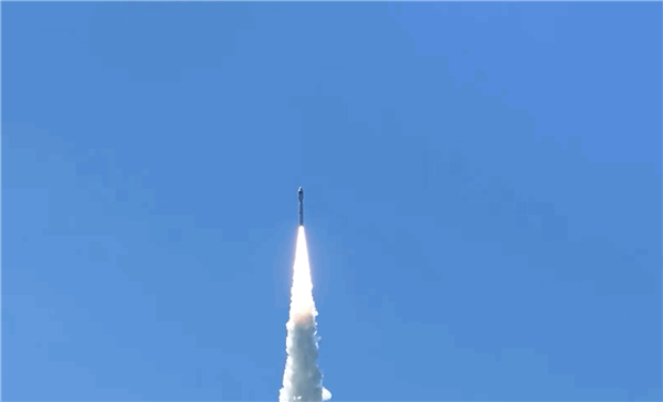 捷龙三号海上发射成功！东方慧眼高光谱01、02双星入轨
