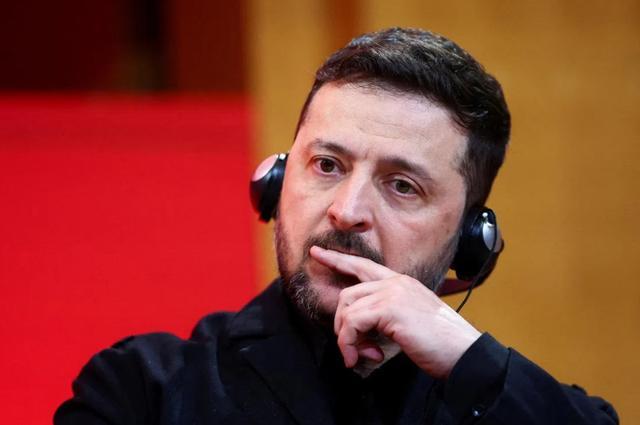 泽连斯基接收法国媒体采访