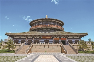 北朝艺术博物馆的外不雅仿照北魏明堂建筑格调