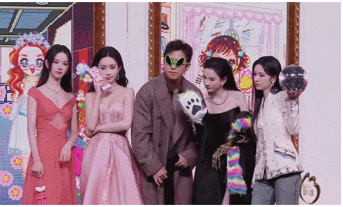 比搞笑和CP更权威的是这场盛典的温暖__比搞笑和CP更权威的是这场盛典的温暖