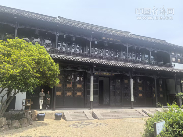 2026年4月26日，扬州“广陵有盐”街区二分明月楼。（中国经济网 邓浩/摄）