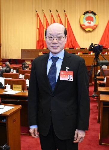 2025年度全国政协委员优秀履职奖 | 全国政协委员刘结一:老将担新岗 妙语向世界_凤凰网