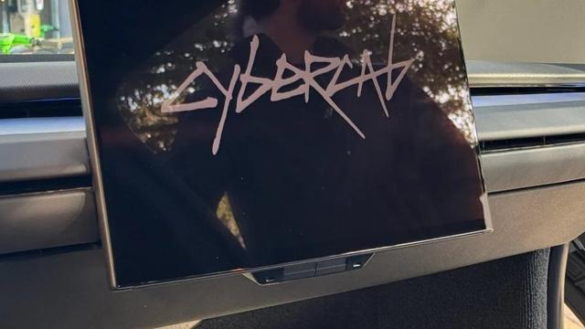 曝特斯拉自动驾驶出租车Cybercab量产版:升级充电口、提升无障碍