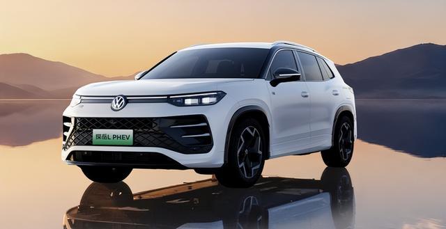 全是重磅选手！探岳L PHEV、至境E7、CR-V HEV三车横向对比