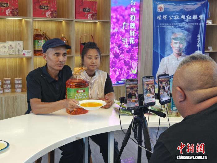 9��4�գ�������ʡ�ں��а���������������վ�������ڽ���ֱ�������������ز���ͨ������·������������ ���� ��