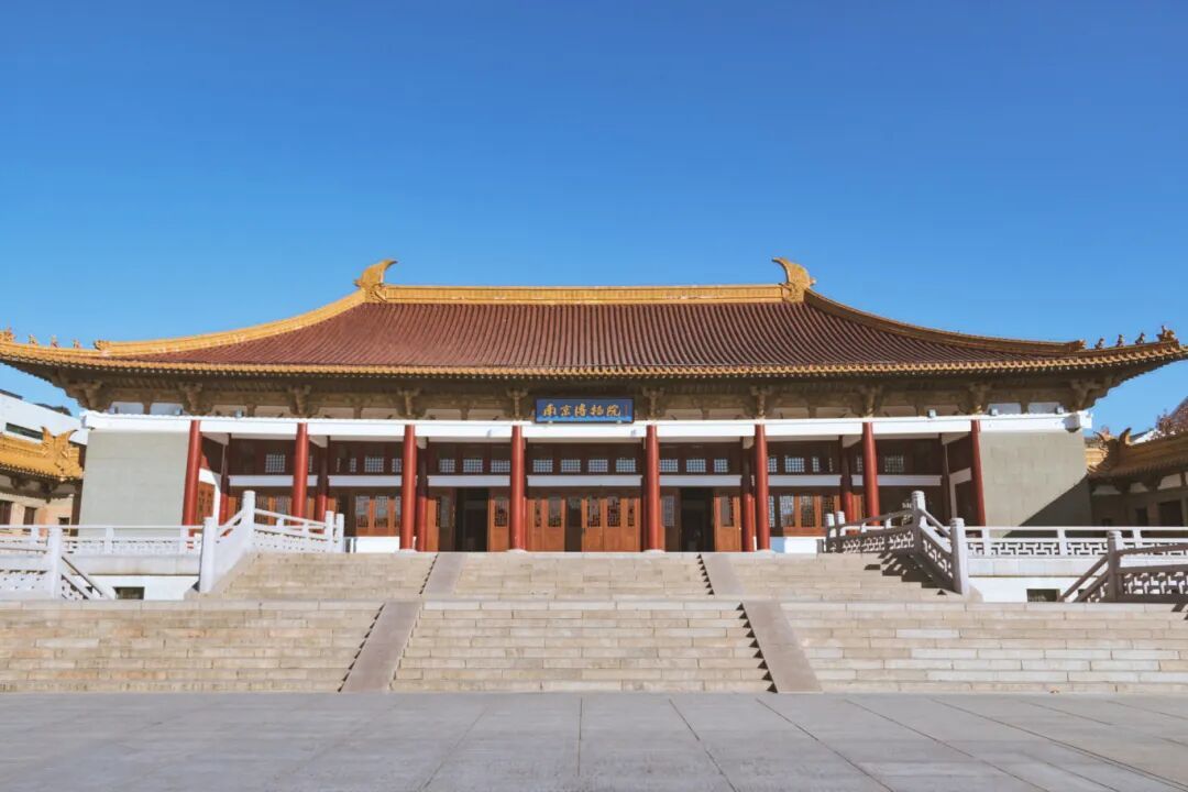 摄图网_500756523_南京旅游景点里的古建筑(企业商用).jpg