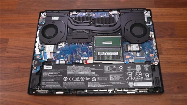 64GB笔记本送修：商家偷扣32GB内存条！声称不兼容