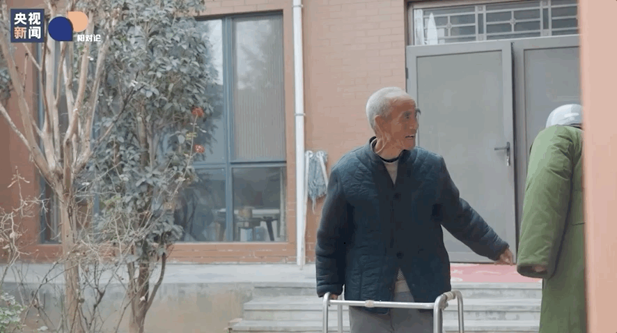 “两元送饭村支书”，能送多久？丨相对论•新春走基层