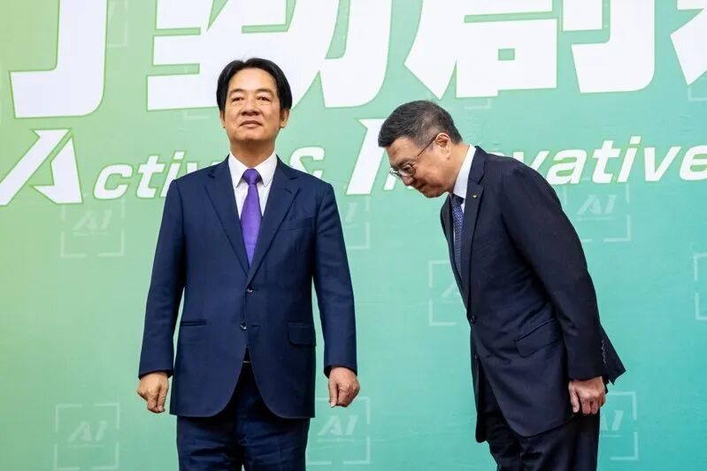 提议党主席辩论,罗智强:邀赖清德对决郑丽文