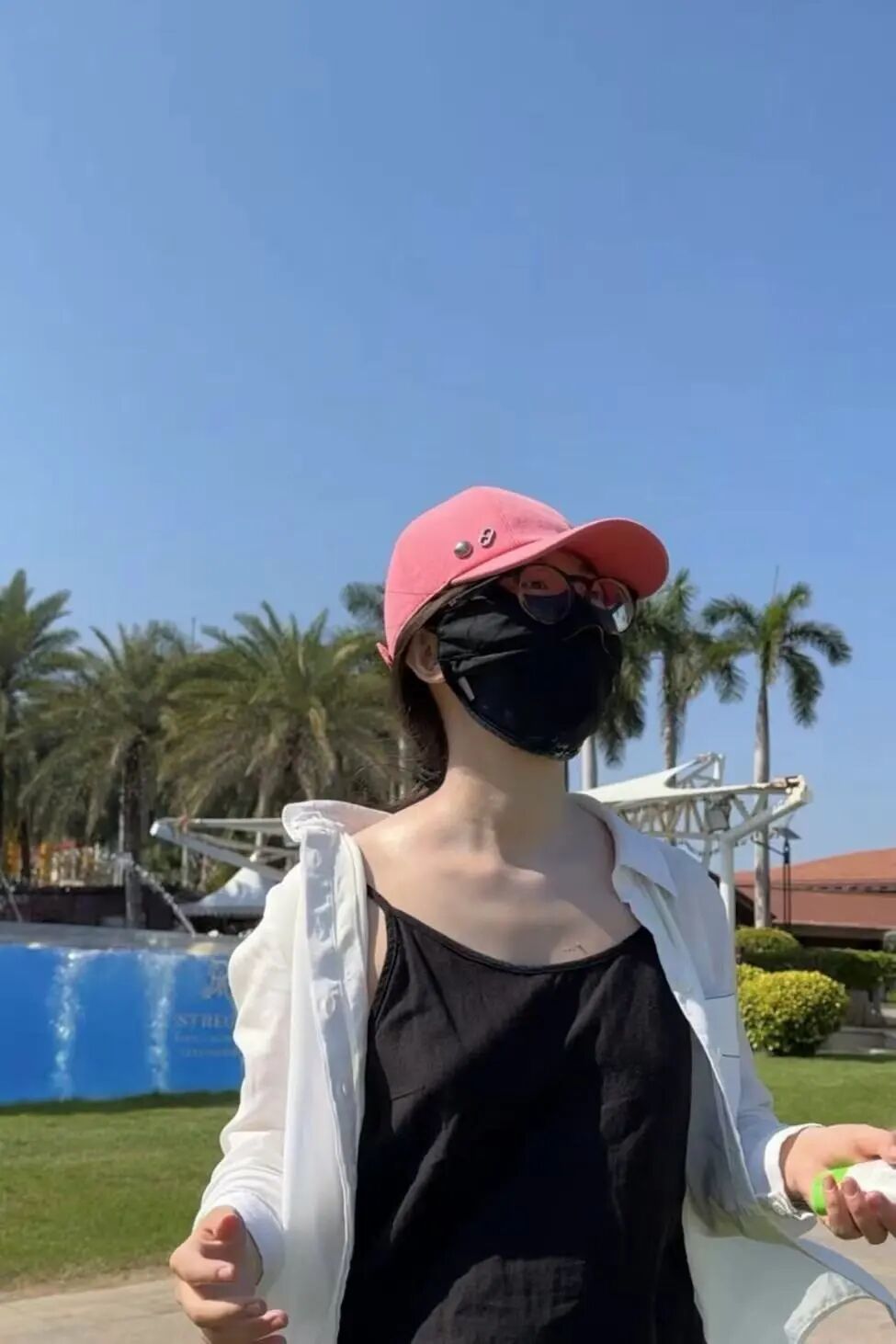 No Bra后,小猴觉得身体终于不被“卡住”了。