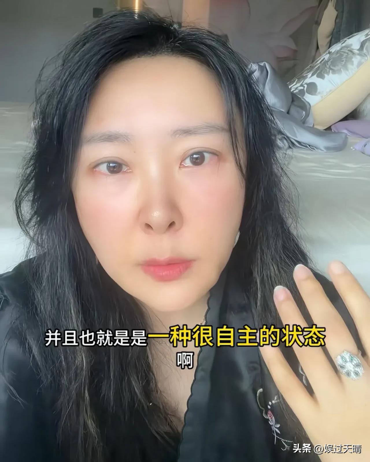 游本昌的女儿游思涵说:“我父亲最后的两三天他选择不吃不喝,然后我们也