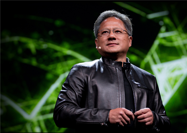 NVIDIA黄仁勋回应1000亿投资OpenAI:从来不是承诺、没有约束力