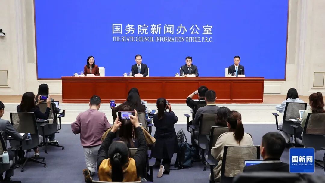 人社部：这些人在哪儿？要通过各种方式把人找到动员参保