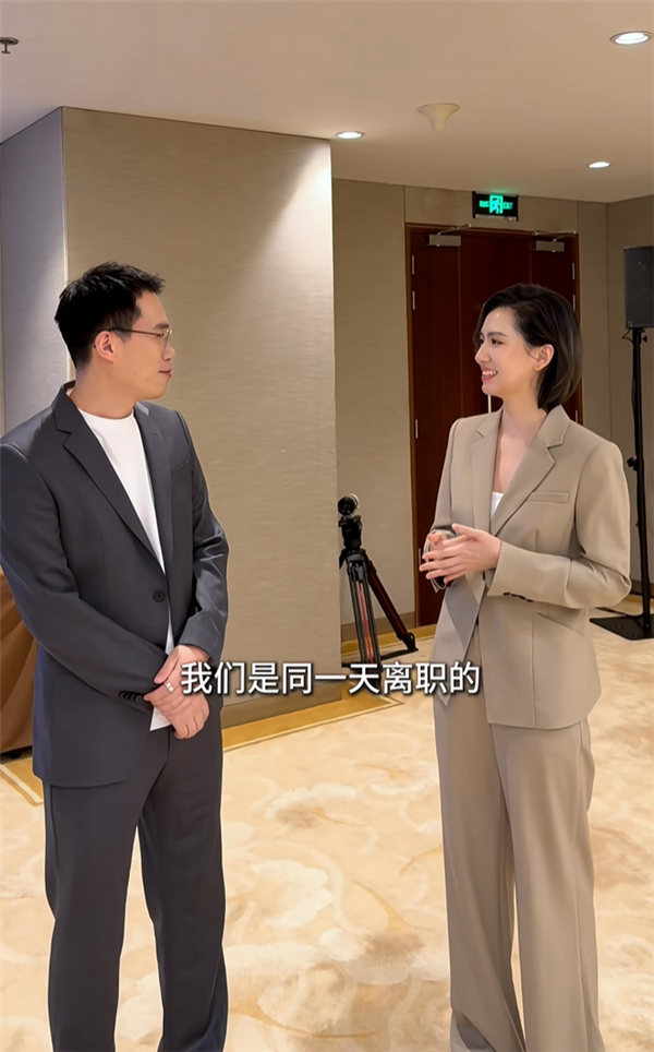 与OPPO最美产品经理同天离职引热议 王腾澄清：之前真不认识Monica