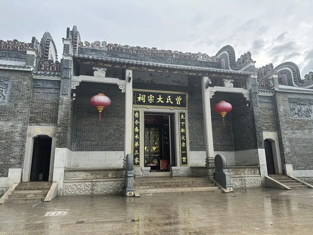 曾氏大宗祠主体结构建设耗资700多万元 澎湃新闻记者 陈绪厚 图