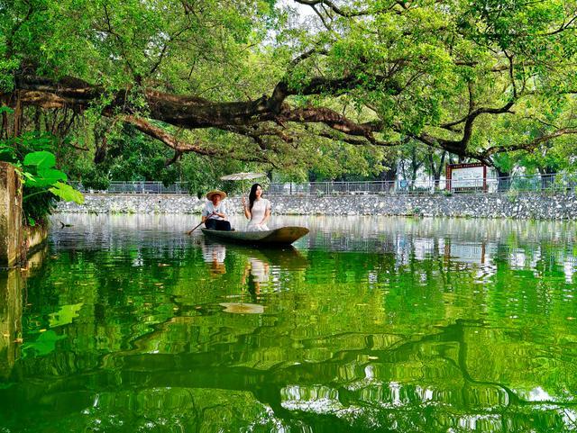 容铸华摄
