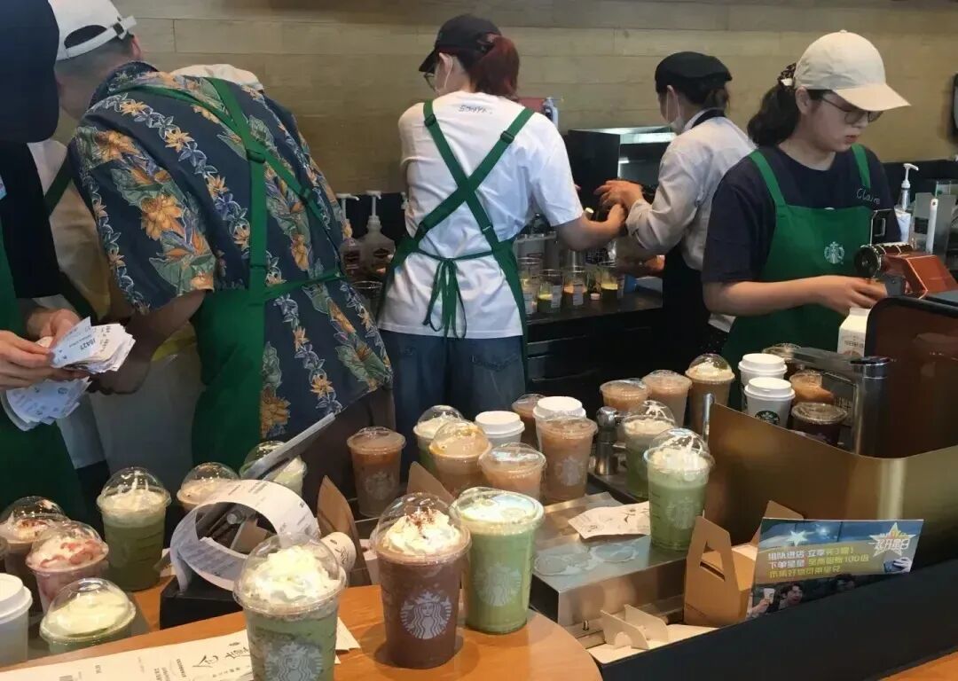 2026年4月，星巴克中国提出“千店千面”战略