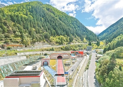 隧通天险 富达两地（赓续长征精神 奋进复兴征程）