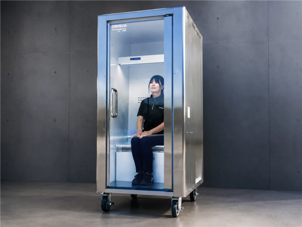 一台6.2万元！日本开卖“人体专用冰箱”：5分钟降温消暑