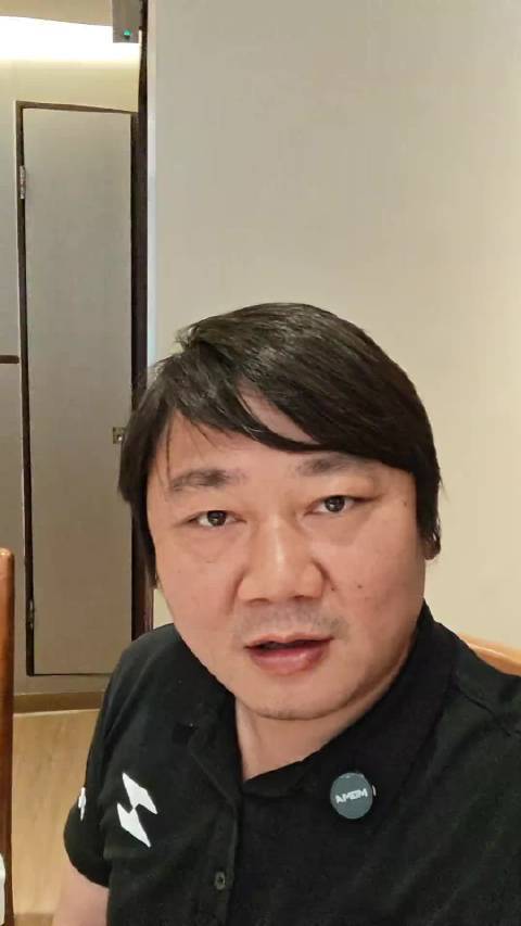 张雪香港午餐股票十倍杠杆原理股票十倍杠杆原理，在座的都是百亿大佬，这位97岁老奶奶是李锦记掌门人