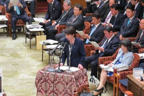 02_takaichi_budget_committee_official_20261014.jpg