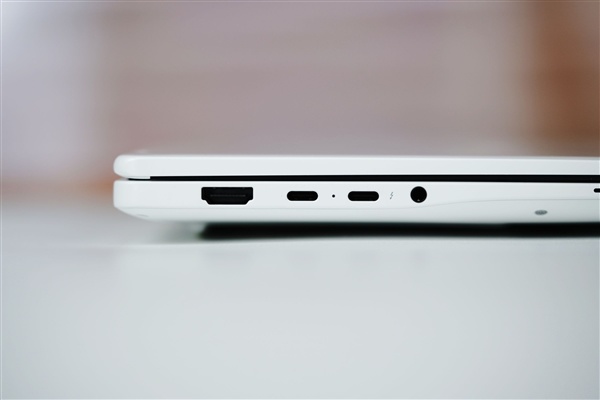 续航轻松超苹果MacBook!荣耀MagicBook Pro 16 2026图赏