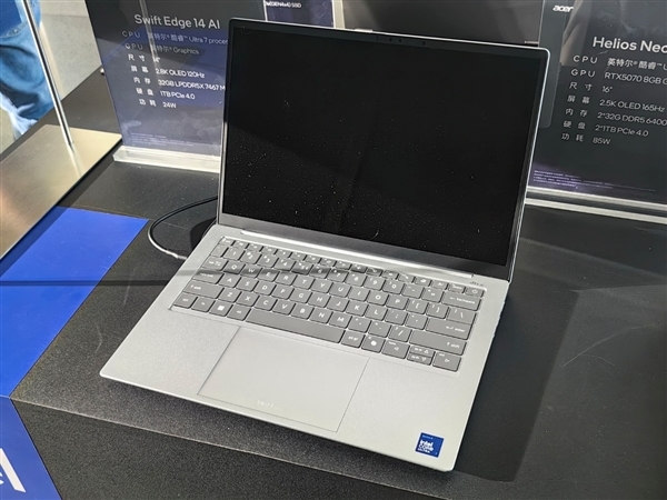 Intel Panther Lake第一波笔记本蜂拥而至!联想首发新内存、小米唯一不亮屏
