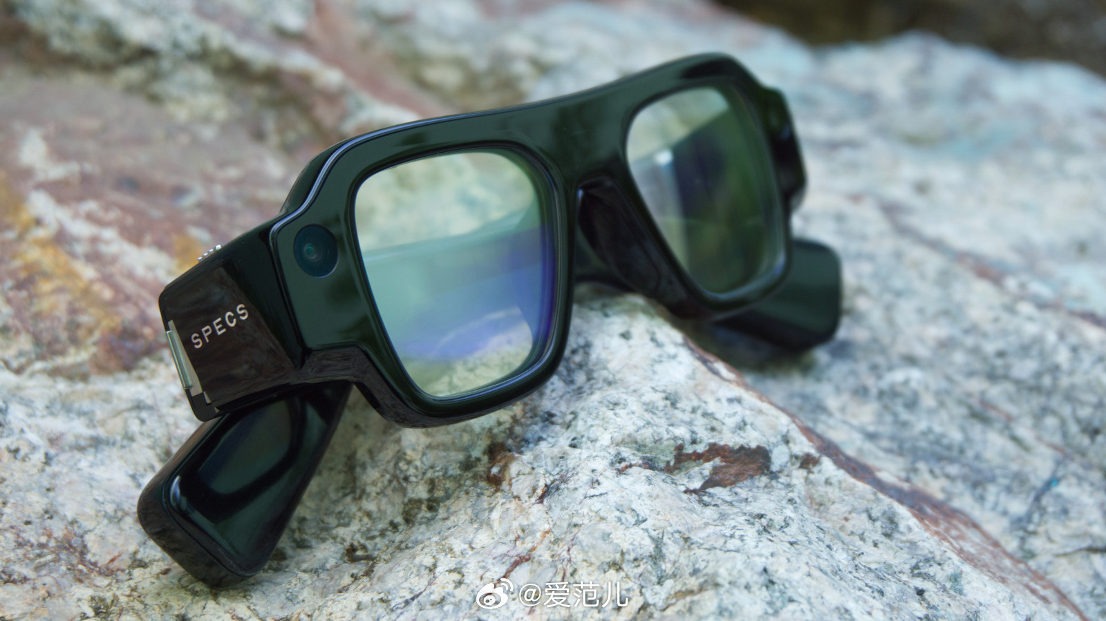 【Snap Specs 眼镜开放预订,2195 美元起】 #Snap