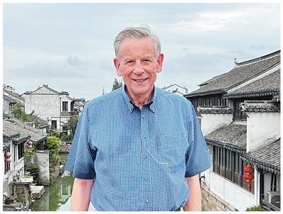 2025年9月,赫尔曼·西蒙在江苏太仓历史老城区走访时留影。受访者供图
