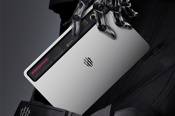 最强游戏小钢炮！红魔游戏平板5 Pro首发200Hz最高刷新率