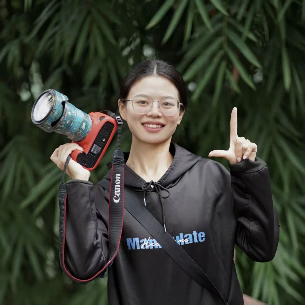 △唐恬迪自己攒钱买了相机，又通过摄影赚生活费。