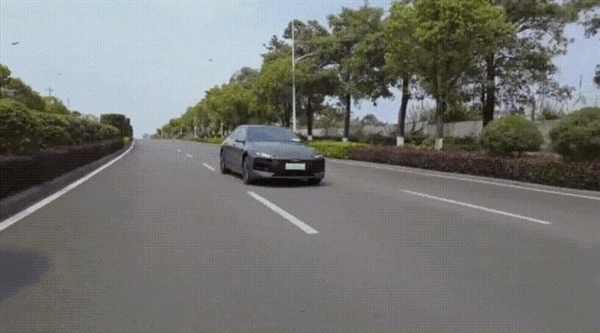 降价10万的奥迪A6L 登味似乎没那么重了