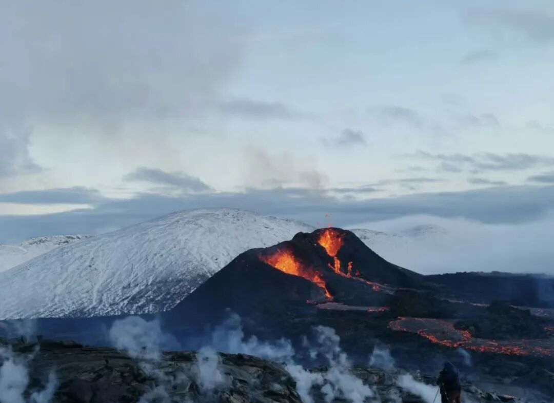 火山喷发/受访者提供