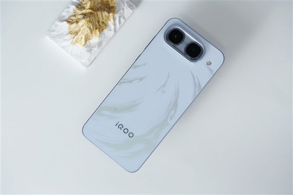 天玑9500M双芯加持！iQOO Neo11至尊版图赏