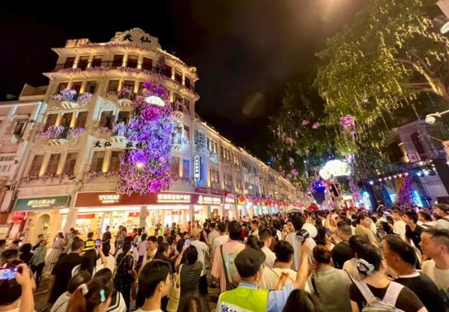 图源：厦门市中山路步行街