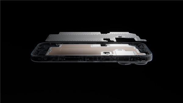 全新iPhone 18上手测评!苹果最听劝的一集?