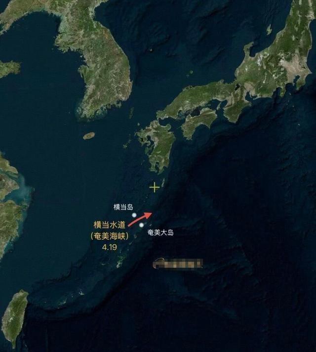 中国海军演习舰艇航向