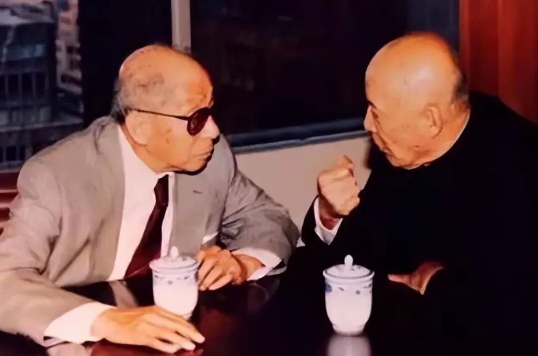 张学良与吕正操