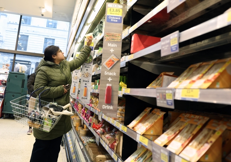 1月21日，伦敦某超市。英国12月通胀率五个月来首次回升至3.4%。 IC Photo
