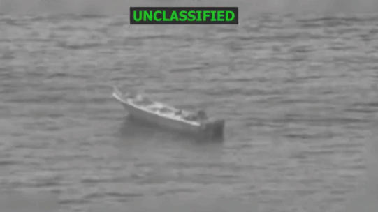 △美军南方司令部发布的打击行动画面