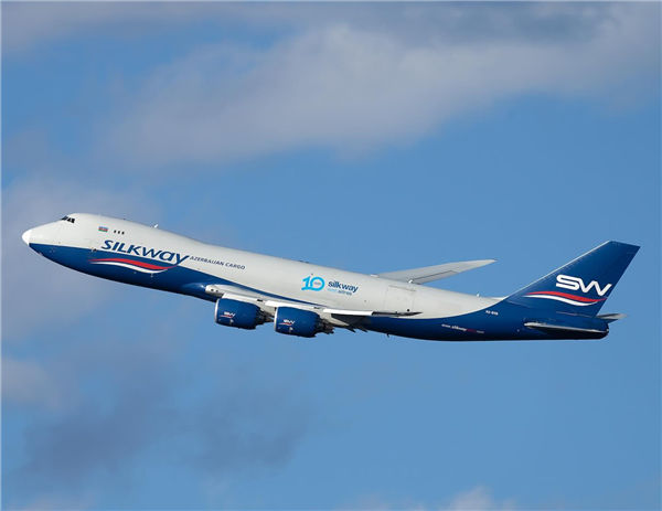 波音747机长空中迷航 飞错机场！空管强制引导飞机备降 挡下事故
