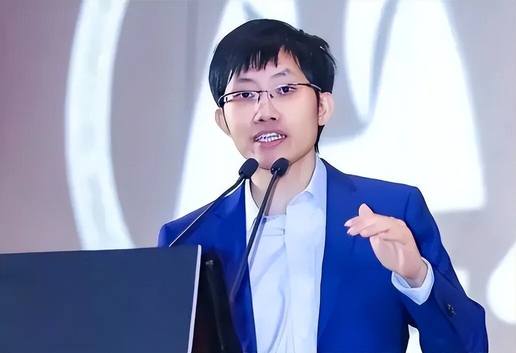 DeepSeek更新“前夜”,有些问题得提前理一理