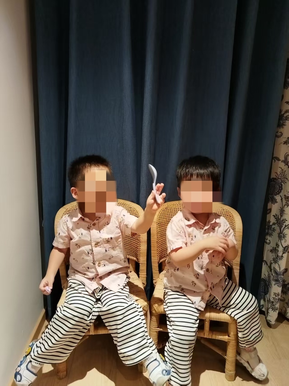 两个孩子目前快3岁 受访者供图