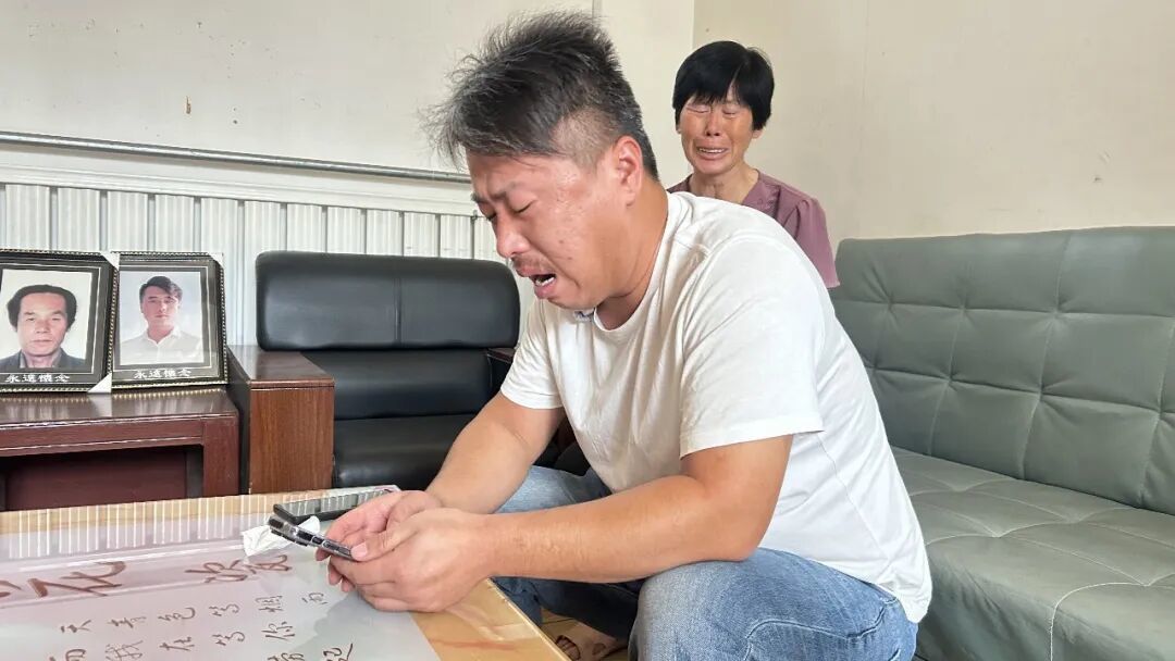 △家中仅剩刘现为和母亲两人。图/潇湘晨报&middot;晨视频记者摄。