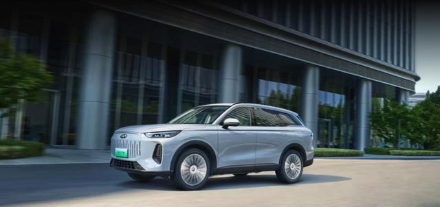 这个中控表上的油耗数据是真的吗，我开了两年多车，看到奇瑞风云T9这么低的数值，自己都满心怀疑，它到底是不是真实表现-有驾