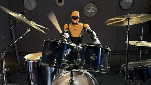 朝上国外同业6个月以上！西湖大学发布机器东说念主范围首个看成泛化大模子