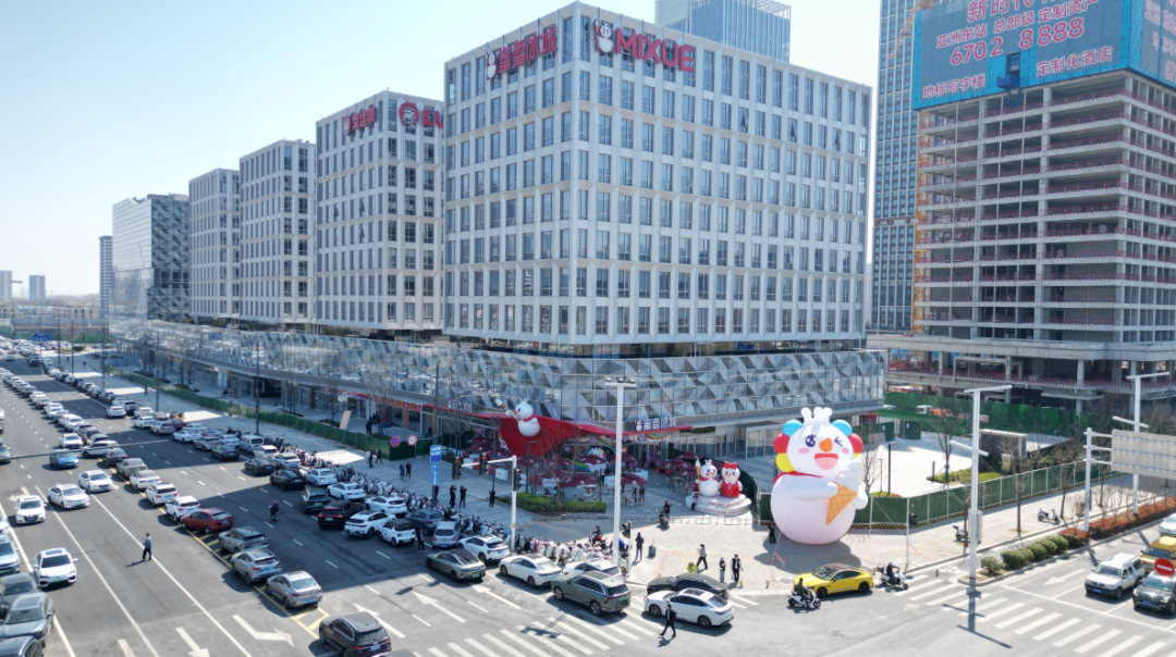 雷军:小米坚持十倍投入打造安全好车/OpenAI获千亿美元融资/少卖1亿台,全球手机市场或创10年新低